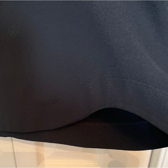 Adidas skort scallop front hem size large in black - Picture 3 of 8